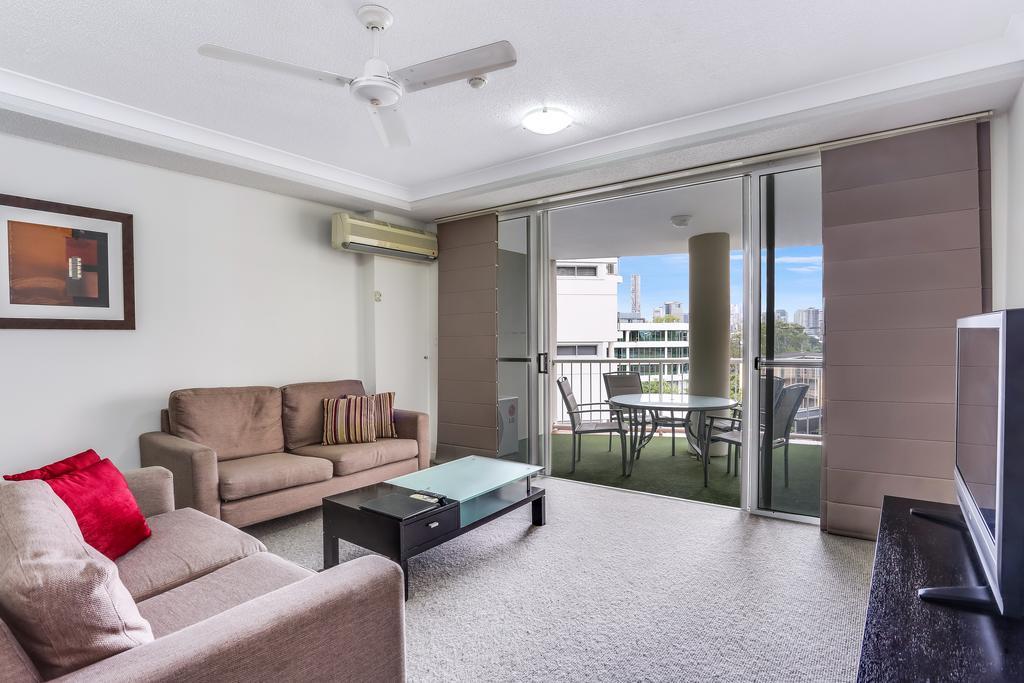 Founda Gardens Aparthotel 4*